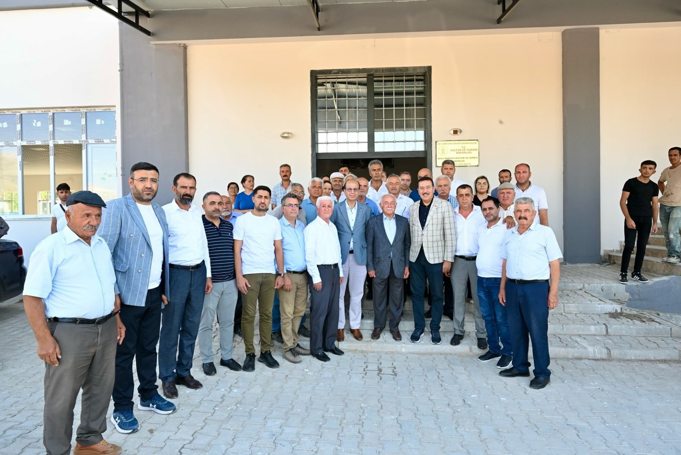 Başkan Geçit,“Toplumun Tüm Kesimlerini Sevgi ve Hoşgörüyle Kucaklıyoruz''
