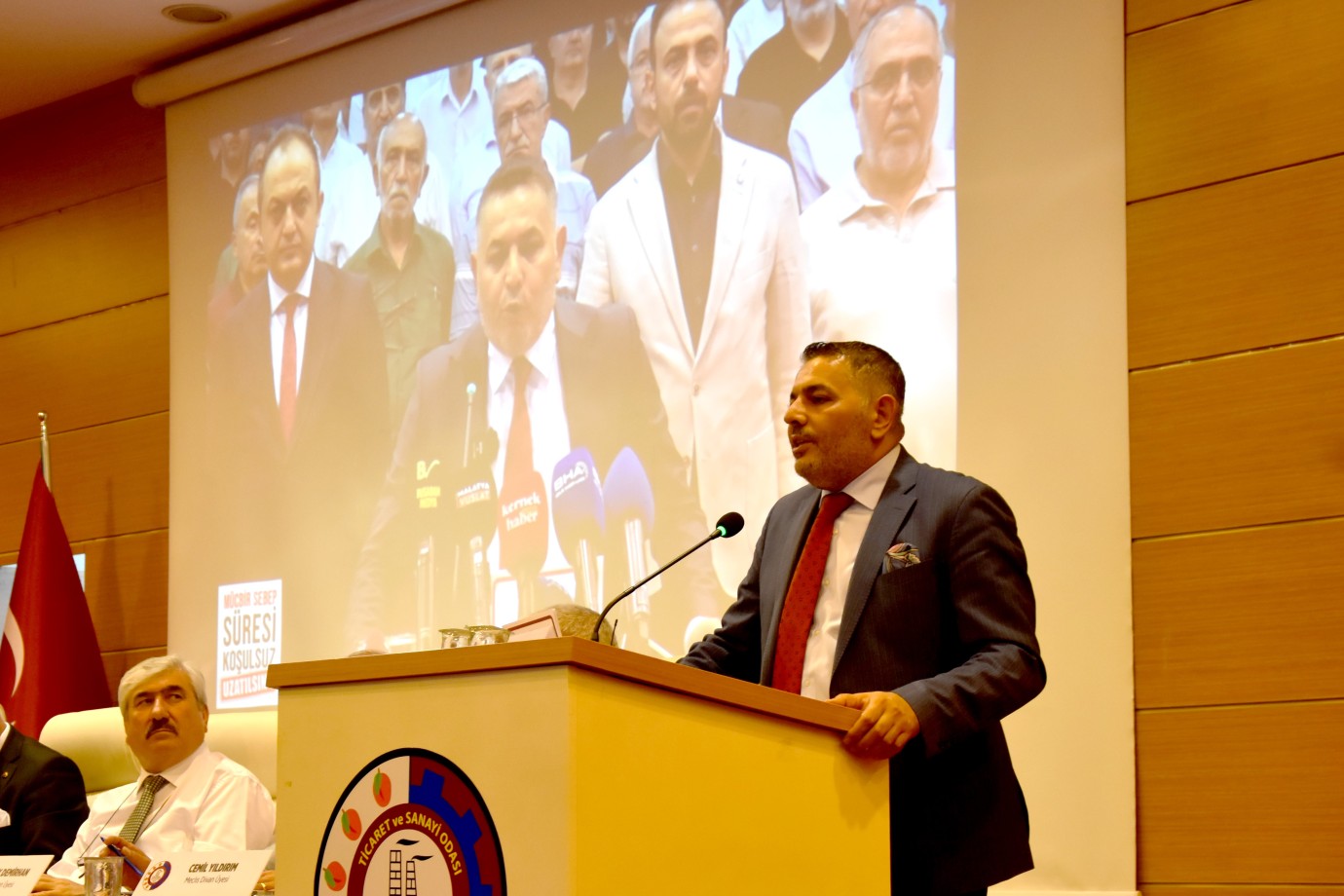 Sadıkoğlu,''Pansumana Değil Yaraları Saracak Uzun Vadeli Desteklere İhtiyacımız Var.''