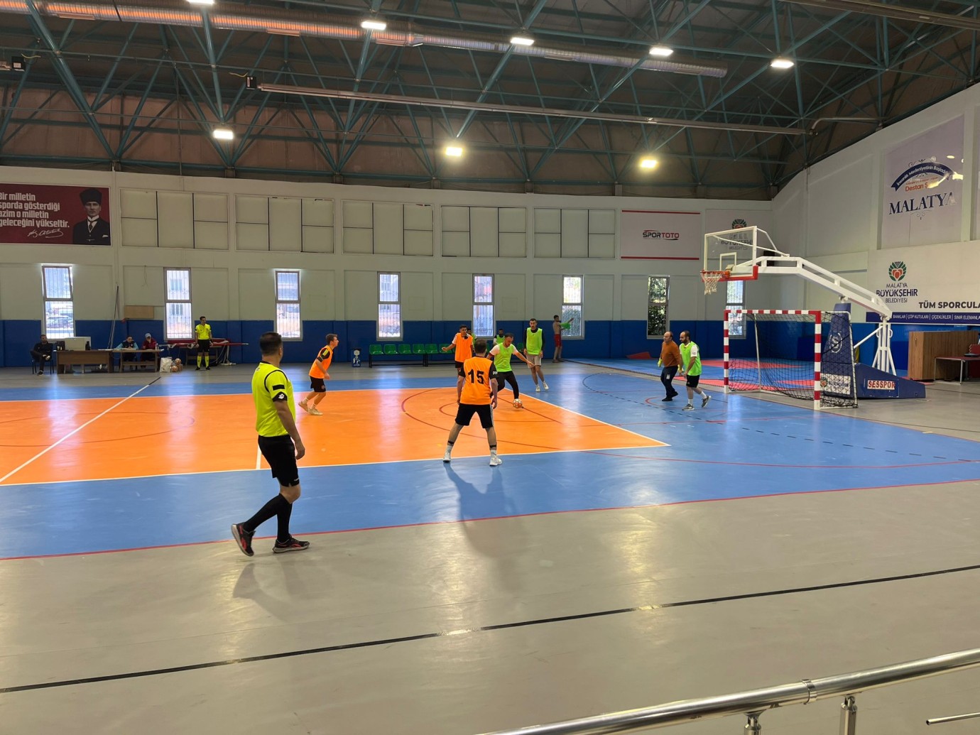 29 Ekim Cumhuriyet Kupası Futsal Turnuvası Sona Erdi. Şampiyon FK Kolpaçino