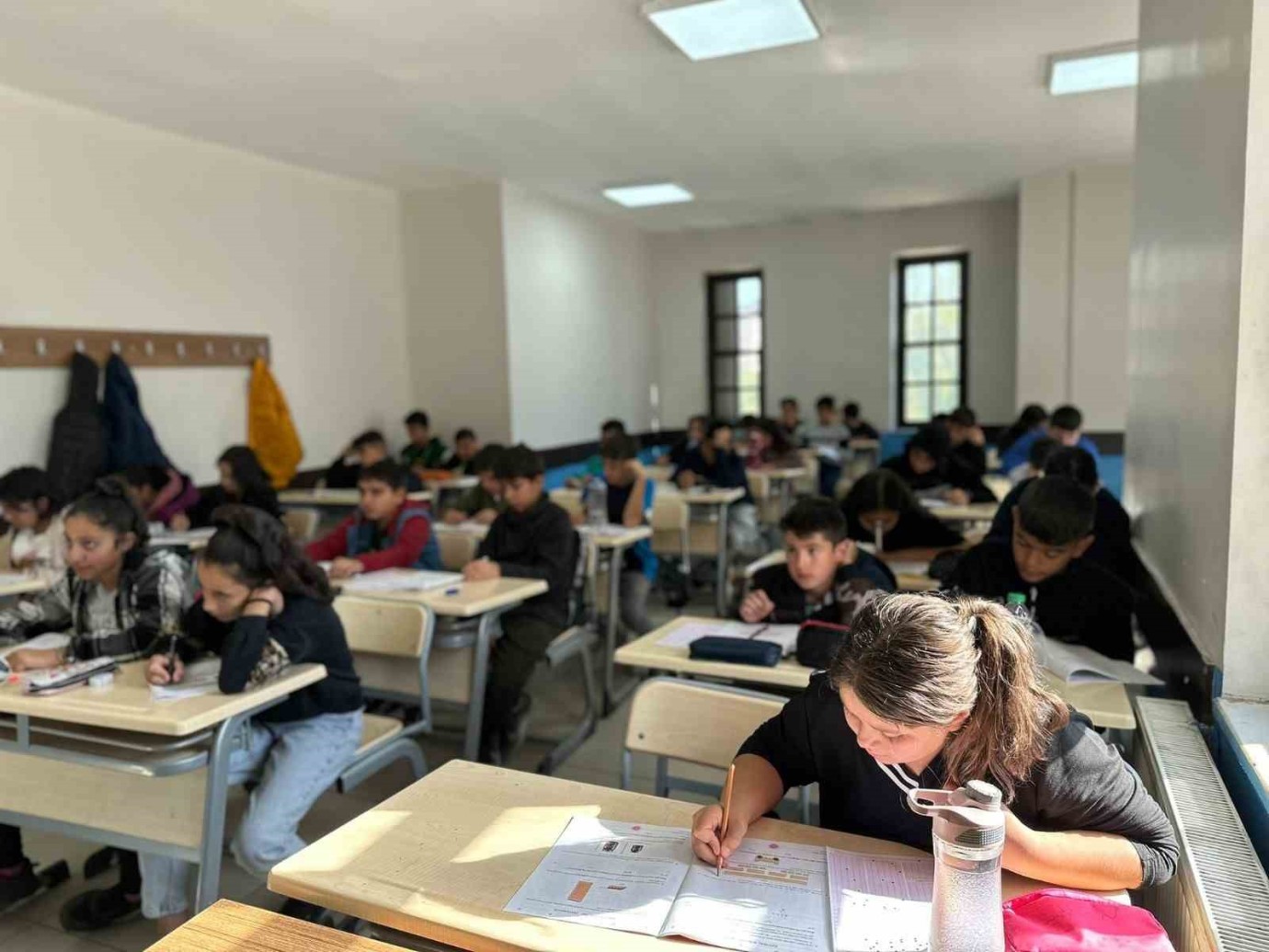 Büyükşehir Belediyesi’ne Bağlı Eğitim Merkezlerinde 1500 öğrenciye LGS Deneme Sınavı Yapıldı