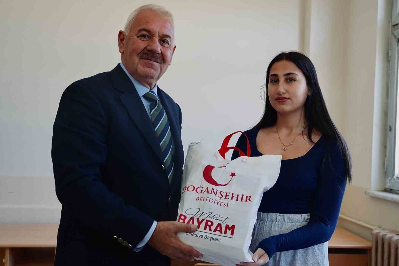 Doğanşehir Belediyesi Öğrencilere Sınav Desteği Sağlıyor