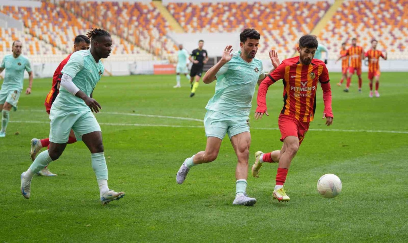 Yeni Malatyaspor Kendi Sahasında Karşılaştığı Esenler Erokspor’a 1-0'lık Skorla Boyun Eğdi