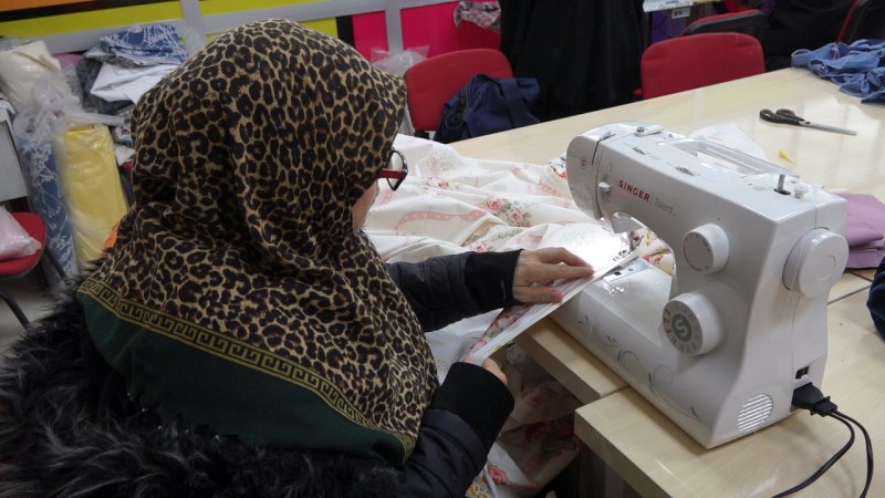 Büyükşehir Belediyesi'nin Düzenlediği Mefruşat Kursu Büyük İlgi Görüyor