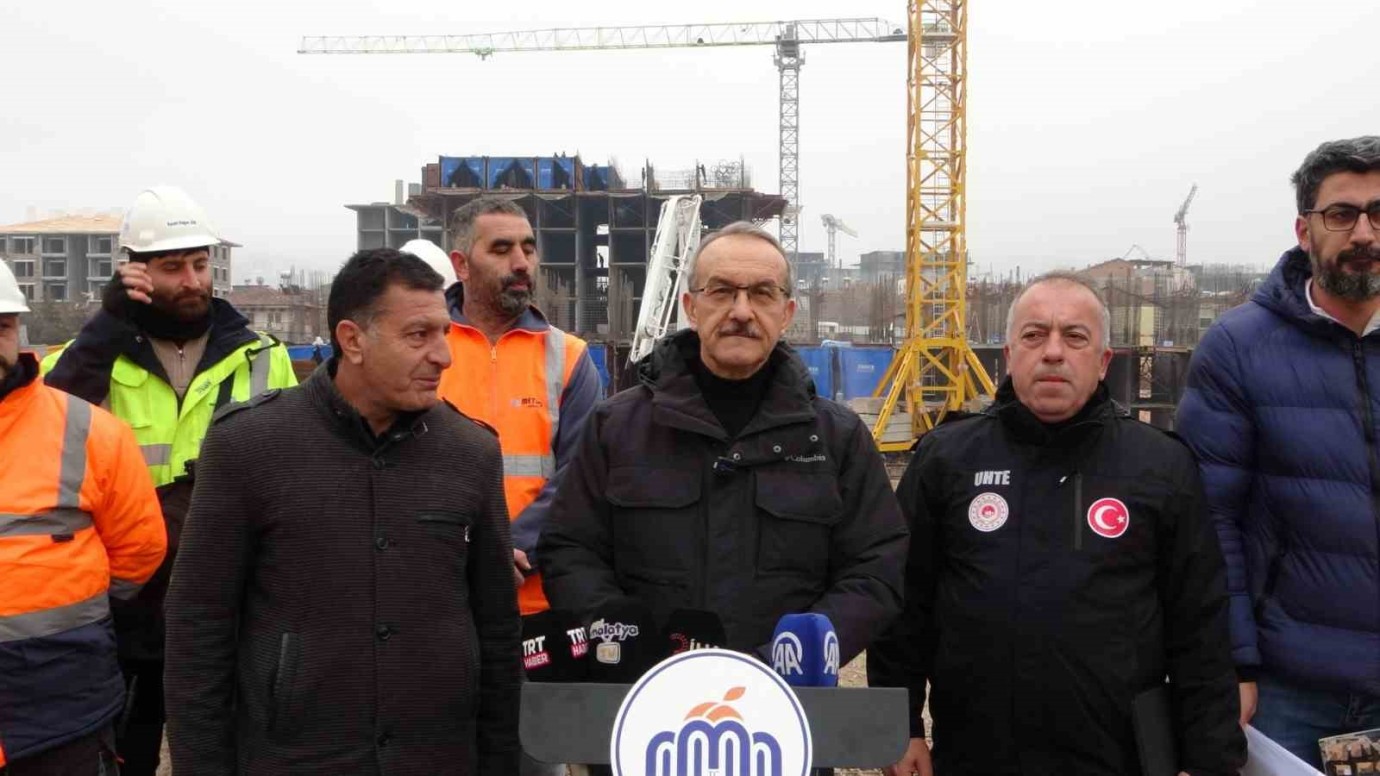 Vali Seddar Yavuz''Riskleri Asgari Düzeye Çekmek İçin Çalışmalarımızı Sürdürüyoruz''