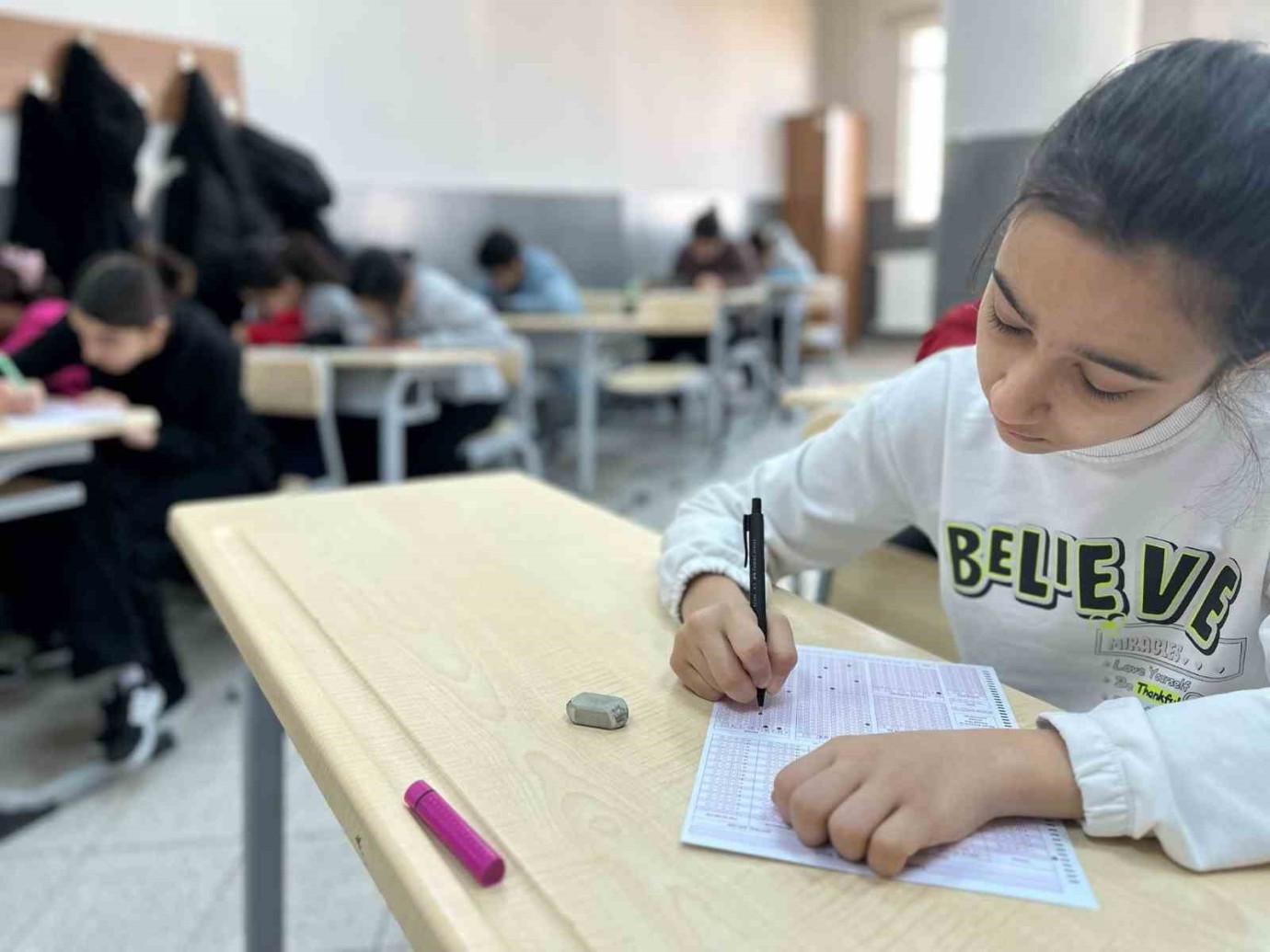 Semt Konaklarında Eğitim Gören 1400 Öğrenci İçin Hazırlık Sınavı Düzenlendi