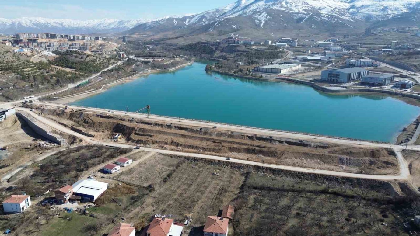 Çarşıbaşı Alanı Projesi İle Malatya'ya Dinamik Bir Merkez Konuşlandırılıyor
