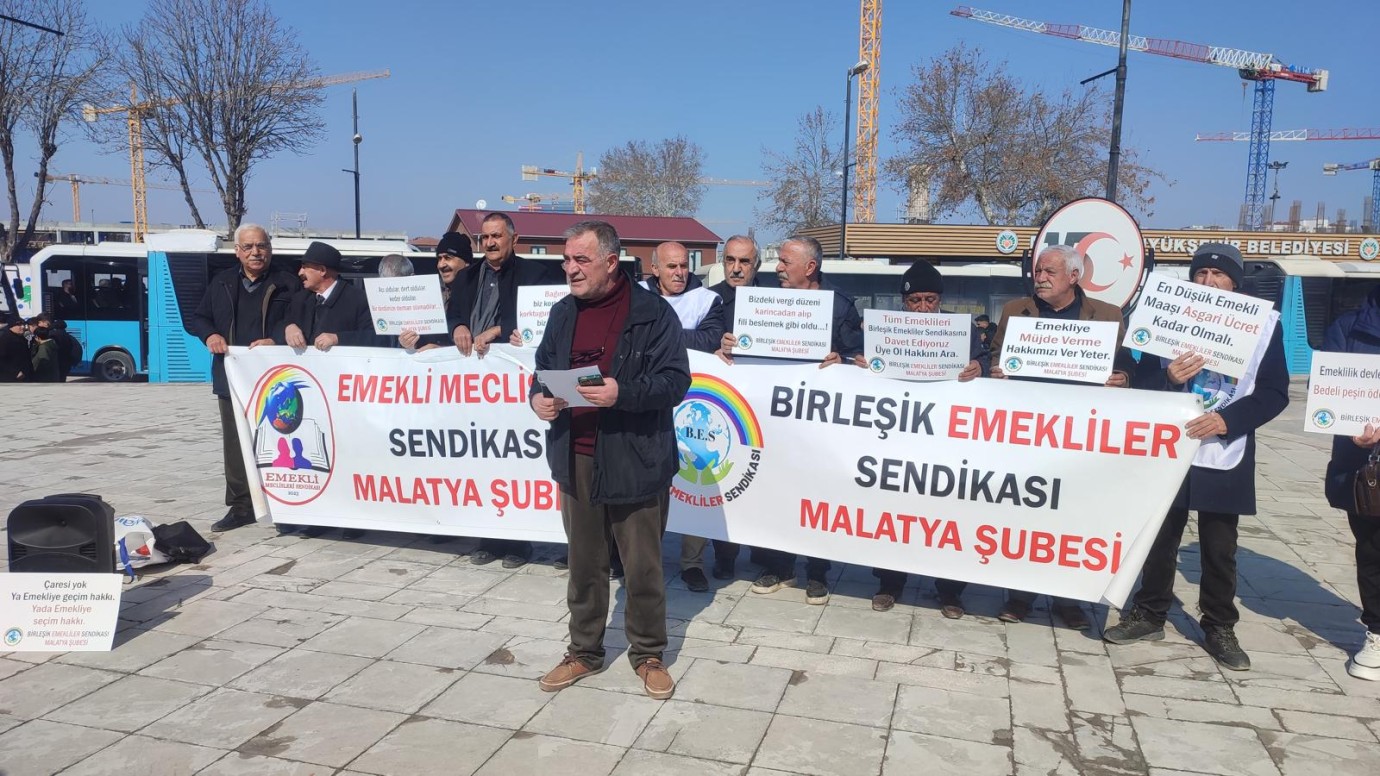 “Emekliler bayram yaşayamıyor”