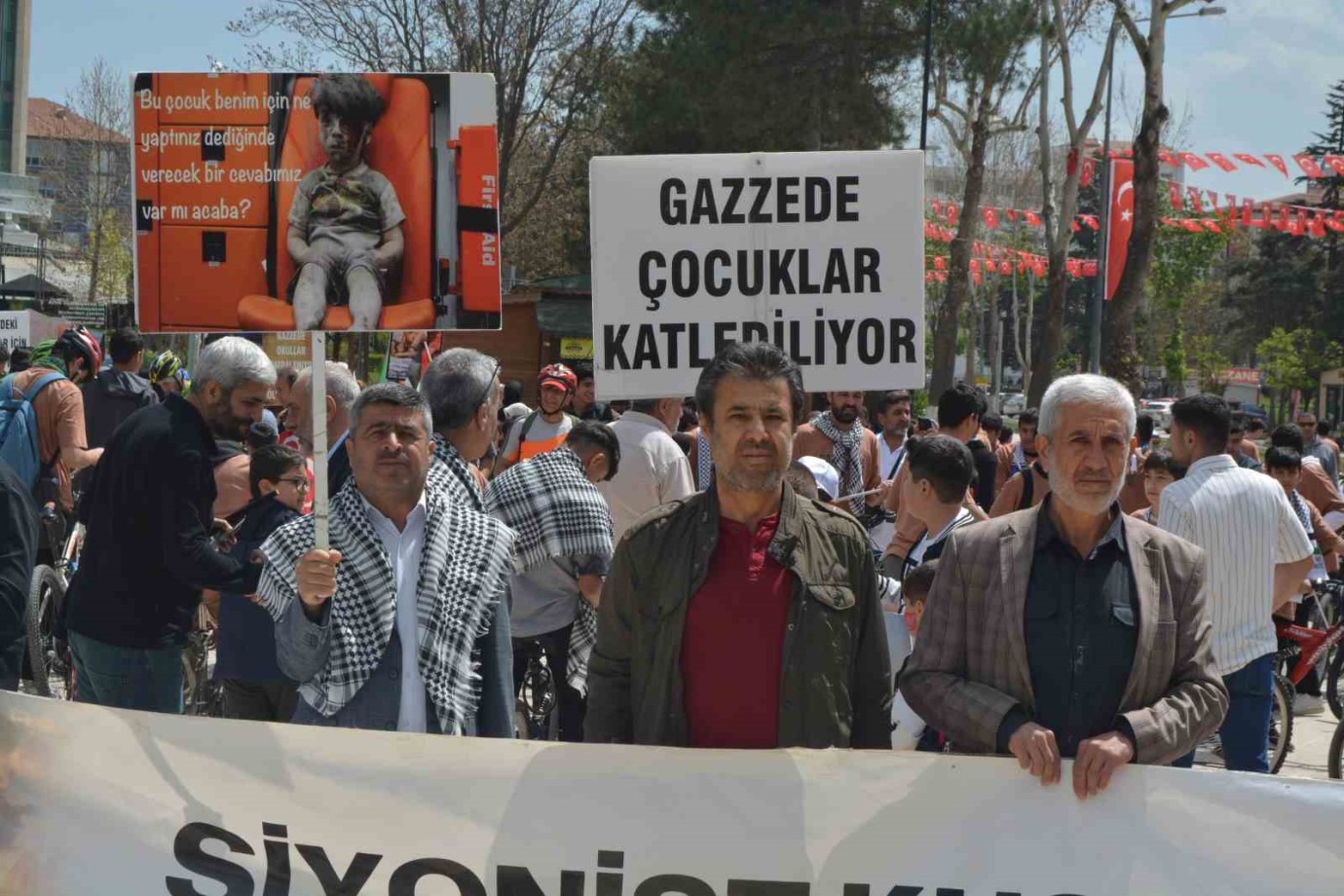 İsrail Vahşetine Dikkat Çekmek İçin Etkinlik Düzenlendi
