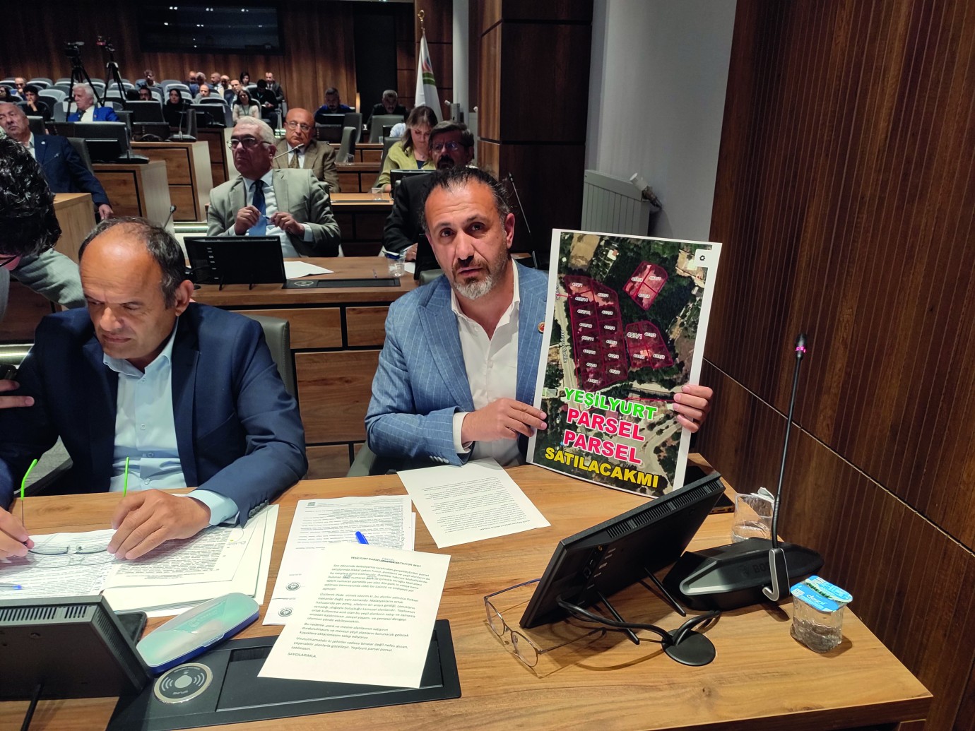 Meclis’te Şok İddia…Yeşilyurt Parsel Parsel Satılıyor mu?