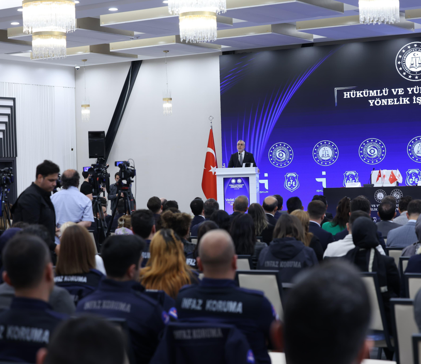 Eski Hükümlülere İş Yeri Kurmak İçin Verilen Destek Tutarı 435 Bin TL'ye Çıkarıldı