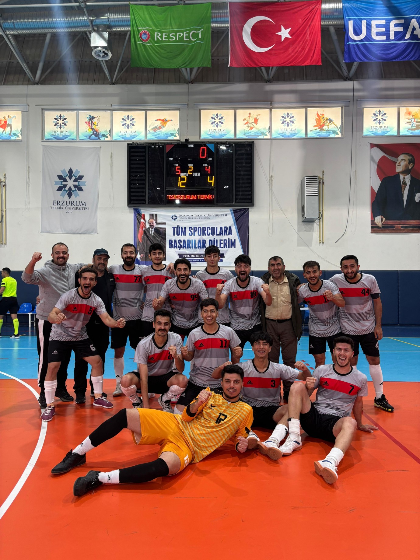  Battalgazi Belediyespor Futsal Takımı Şampiyonluk Yolunda İlerliyor