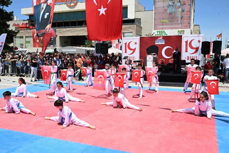 Malatya’da 19 Mayıs Coşkuyla Kutlandı