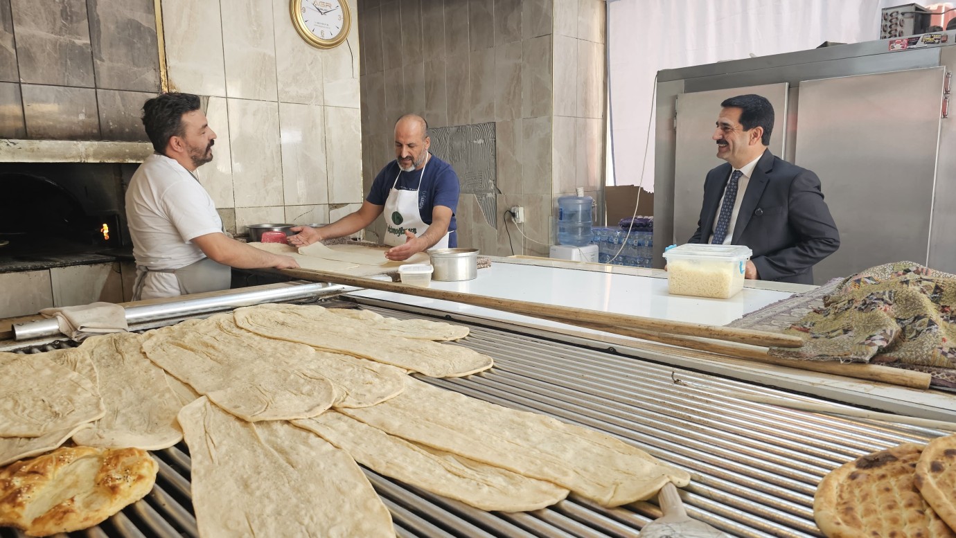 Başkan Taşkın Selçuklu Mahallesi ve Çevreyolu Esnafıyla Bir Araya Geldi