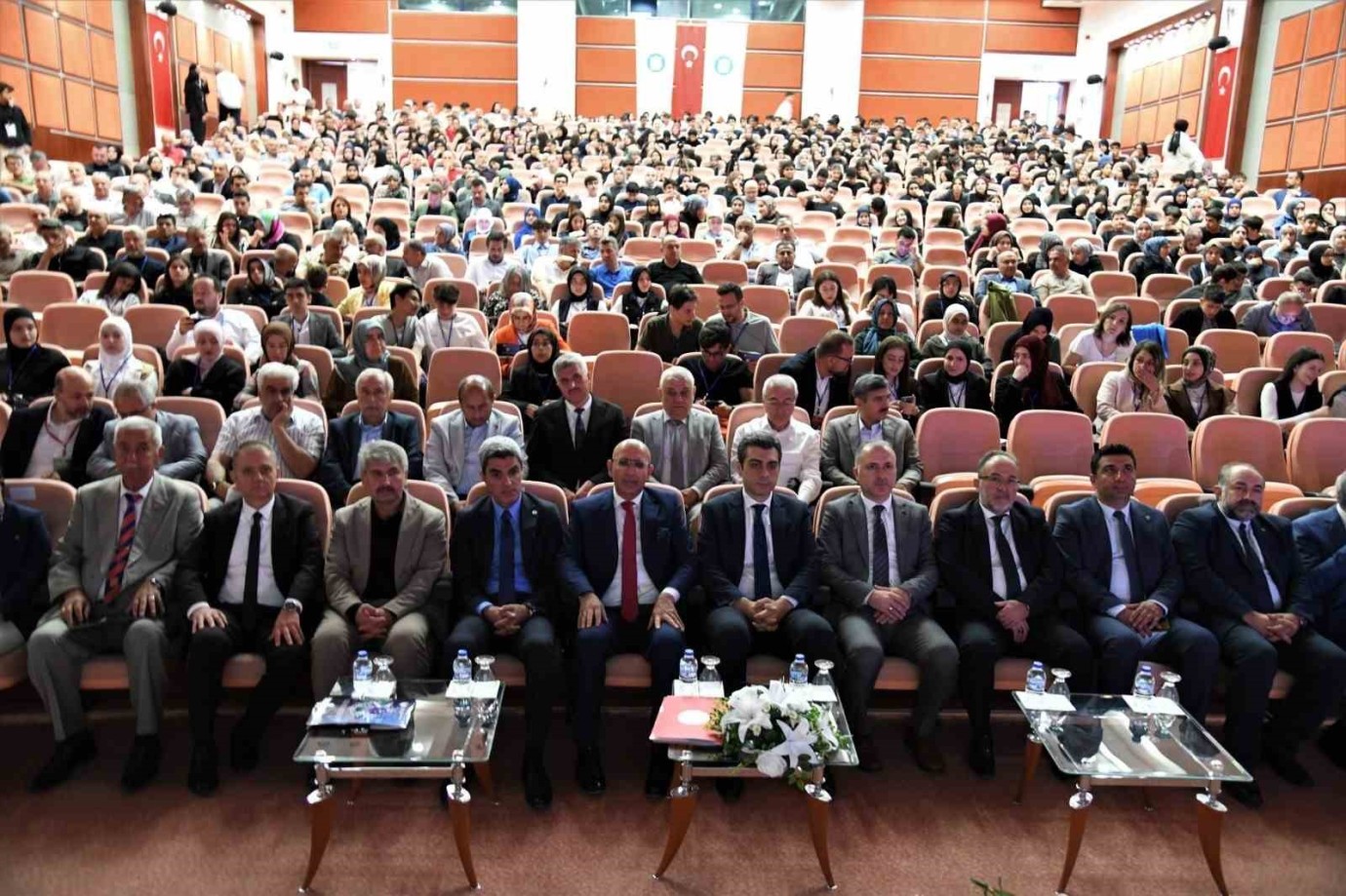 16 Ülkeden ve 30 Şehirden Katılımın Sağlandığı Sempozyum Malatya'da Başladı