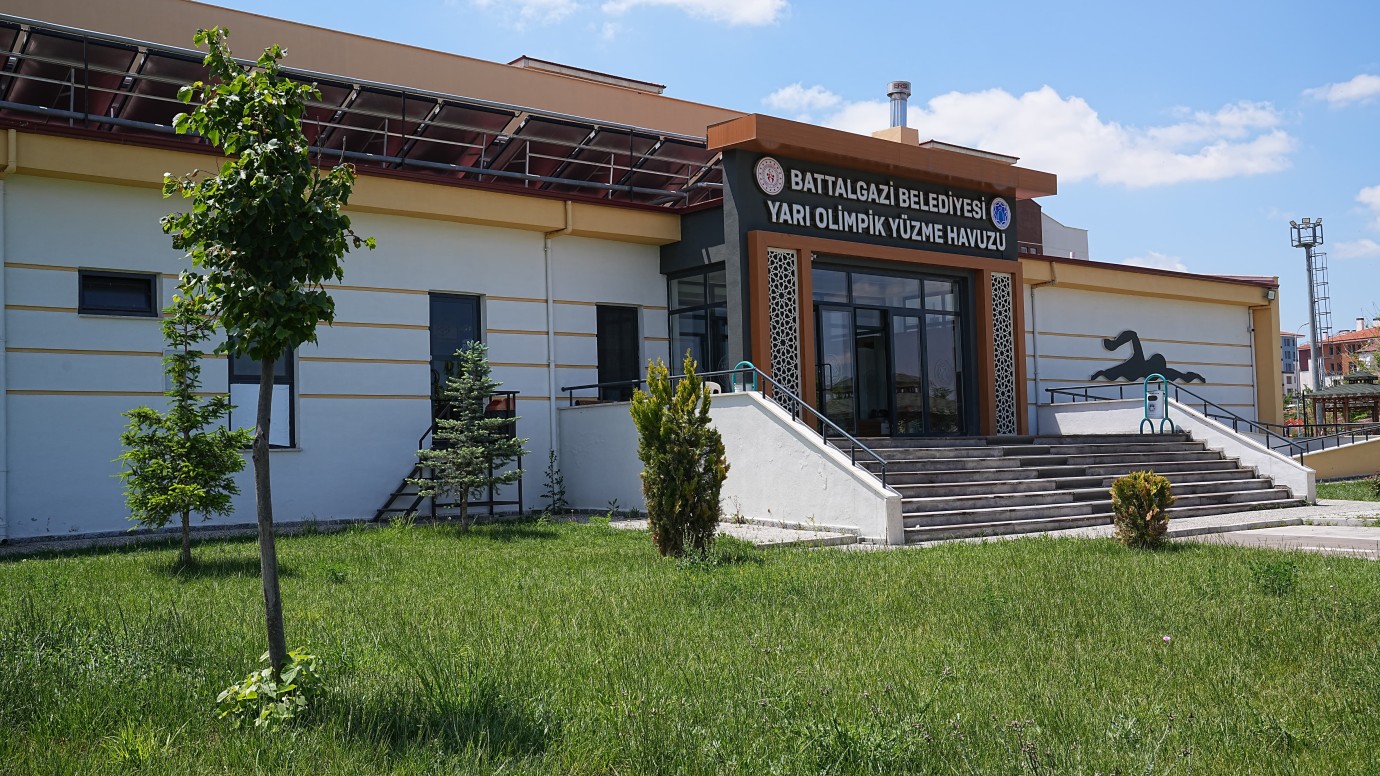 Battalgazi Yüzme Kursları İçin Kontenjanlar Artırıldı