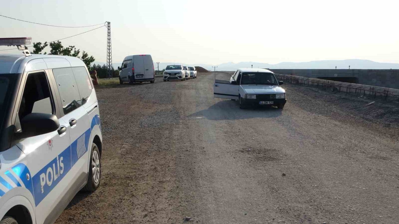 Malatya’da Kız Meselesi Yüzünden Çıkan Kavgada 1 Kişi Silahla Yaralandı 