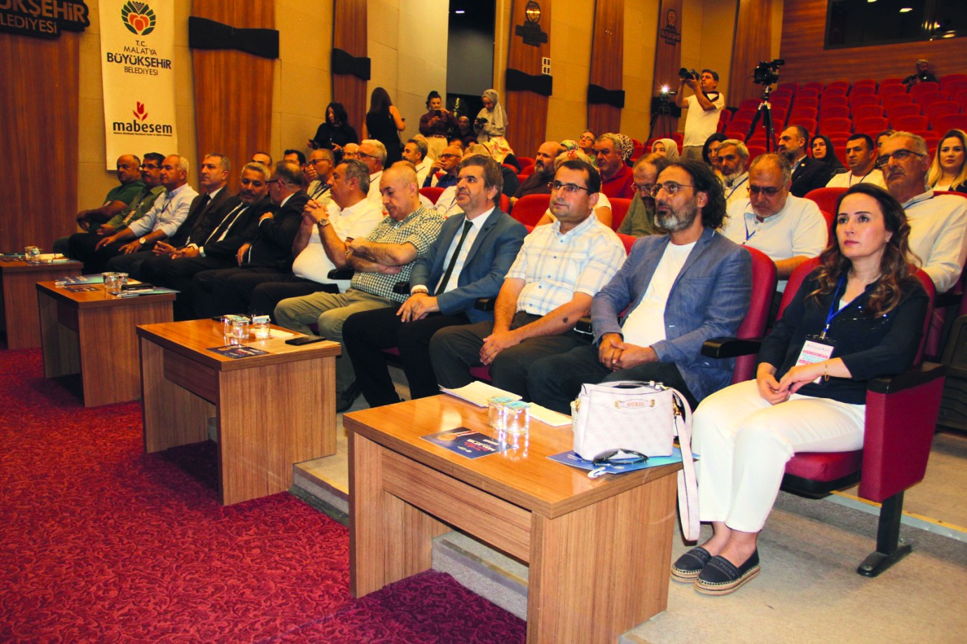 Şehir Geriye Gidiyor! “Ekonomik Daralma Beklenenden Daha Büyük”  