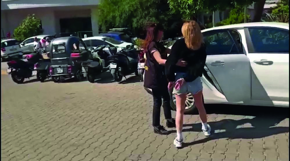 Kredi Çeken Vatandaşları Hedef Alan 18 Akbaba Tutuklandı!