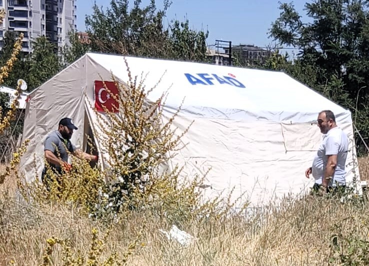 Kurduğu Çadırda Yalnız Yaşayan Kadın Çadırında Ölü Bulundu