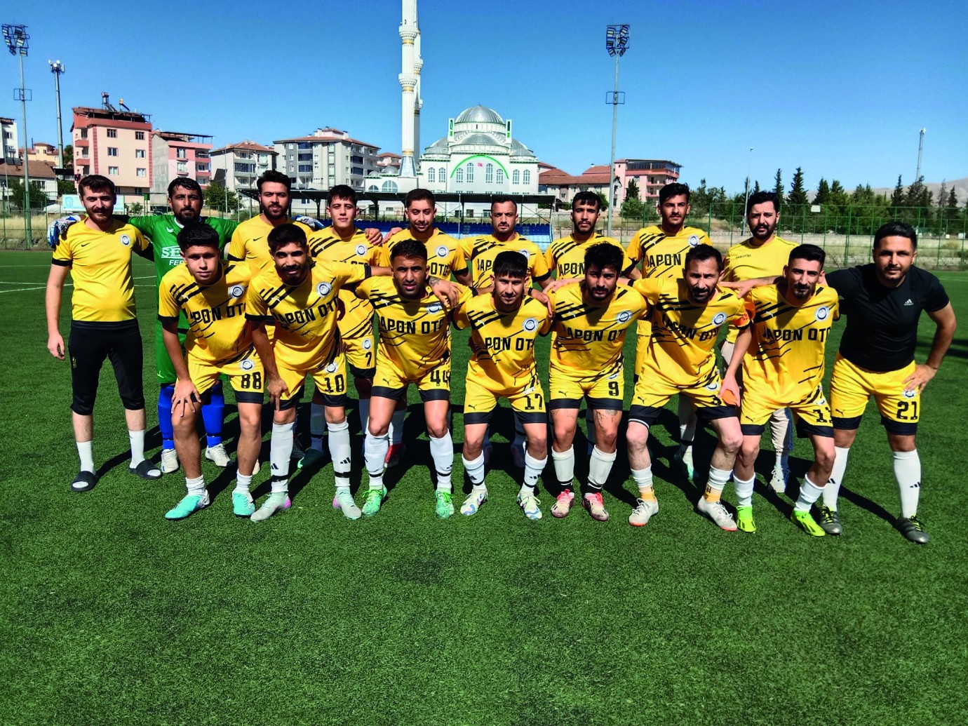 Sanayispor 1. Amatör Kümeye Yükseldi