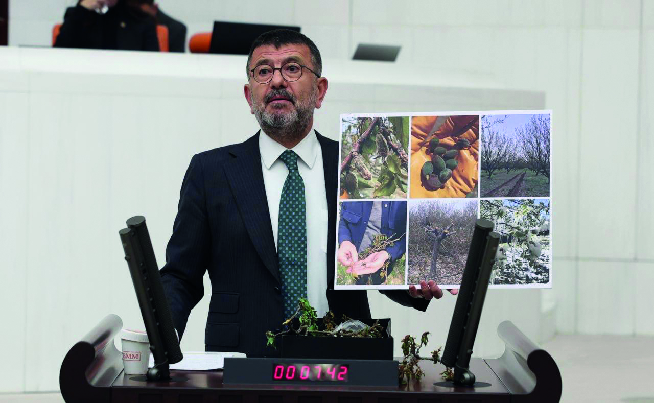 Veli Ağbaba,''Borç Batağındaki Üretici Kasım’ı Göremez