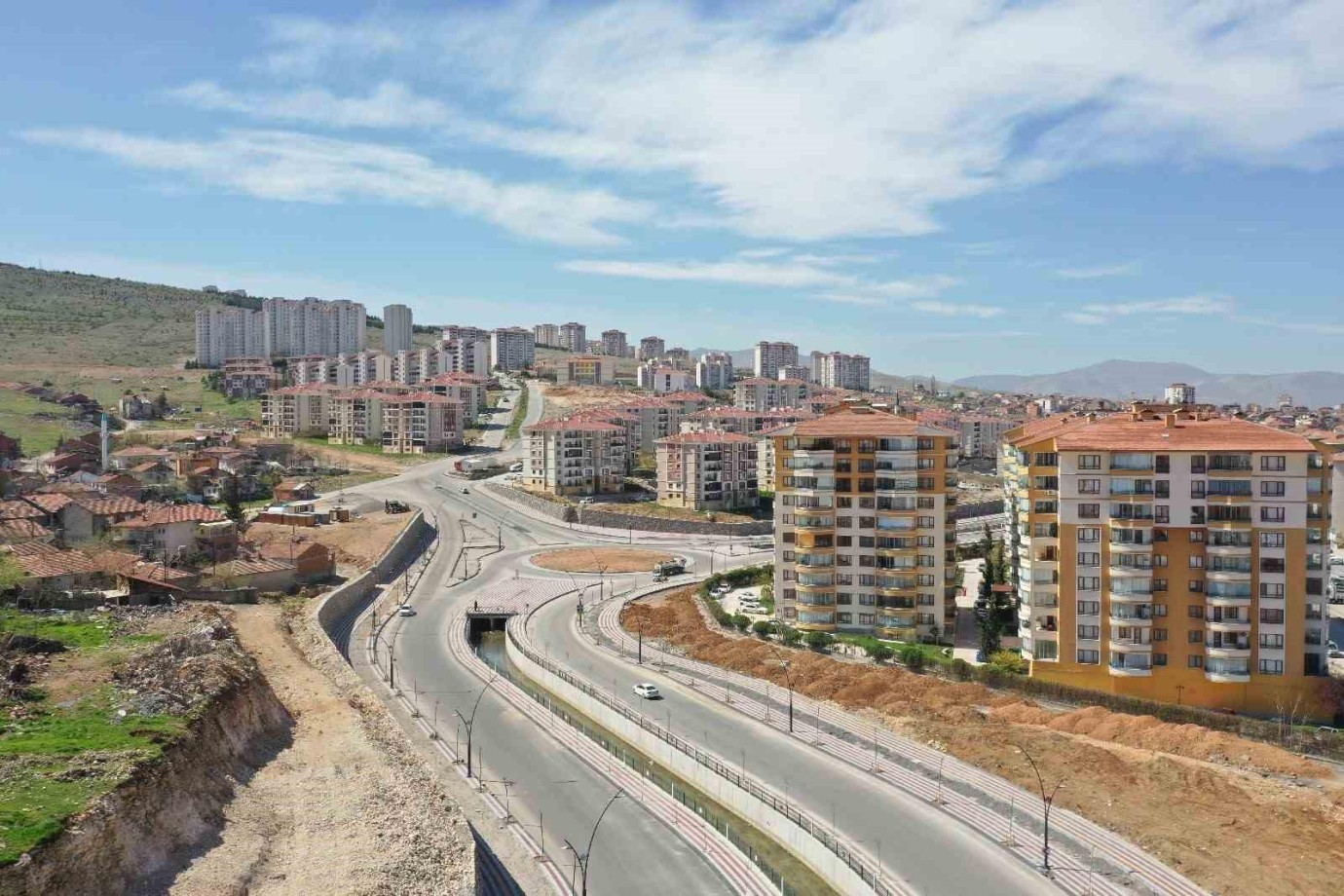 Konak, Fatih Ve Karakavak Mahallelerinde Yeni Düzenlemeler Askıya Çıkarıldı