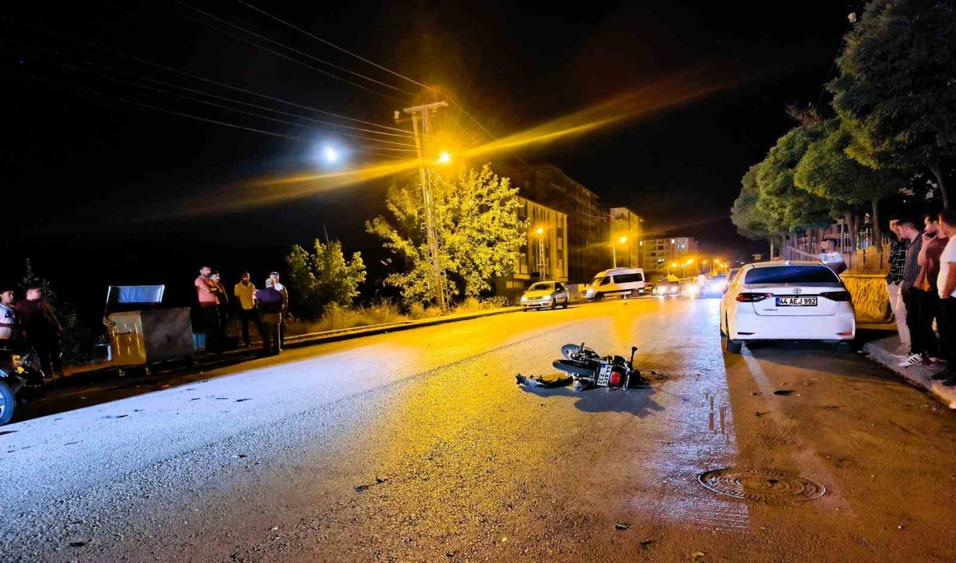 Doğanşehir'de Otomobil ve Motosikletin Karıştığı Kazada 1 Şahıs Hayata Gözlerini Yumdu 