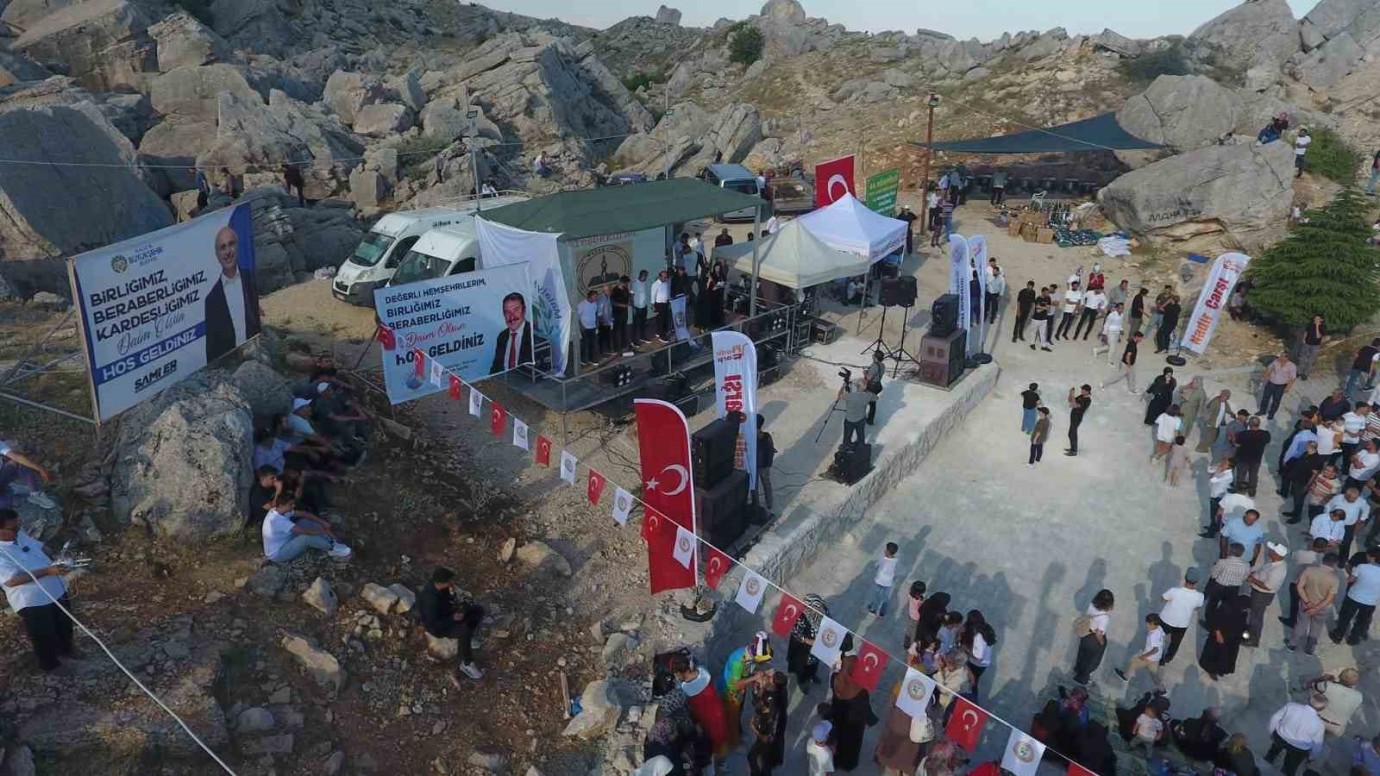 Darende’de Midider Derneği Tarafından İcra Edilen Etkinlik Coşkuyla Gerçekleştirildi