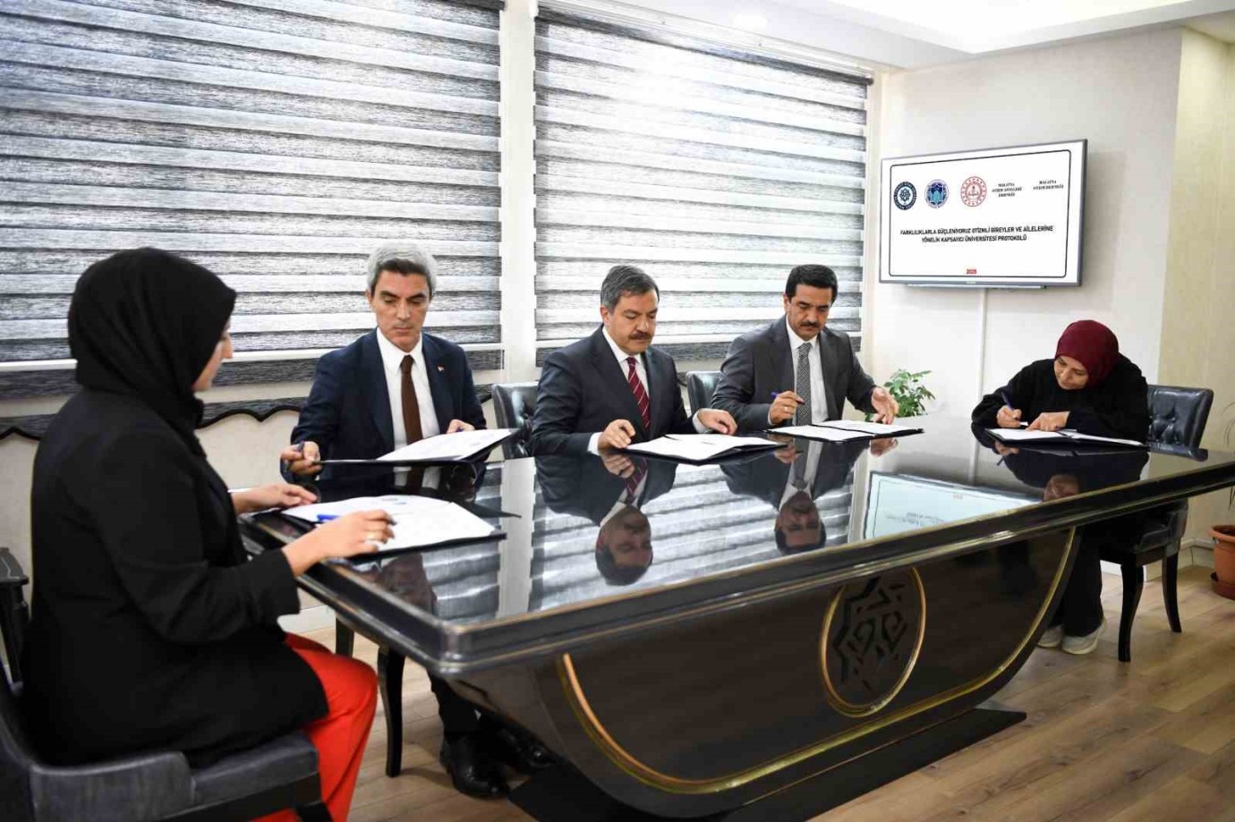 Malatya'da Otizmli Bireylerin Sosyal Yaşama Etkin Katılımı İçin Güç Birliği Gerçekleştirildi