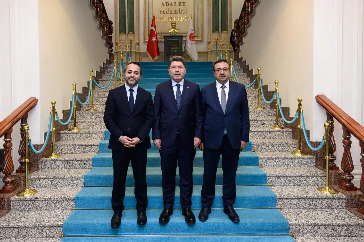 Babacan Ve Bakan’dan Adalet Bakanı Tunç’a Ziyaret