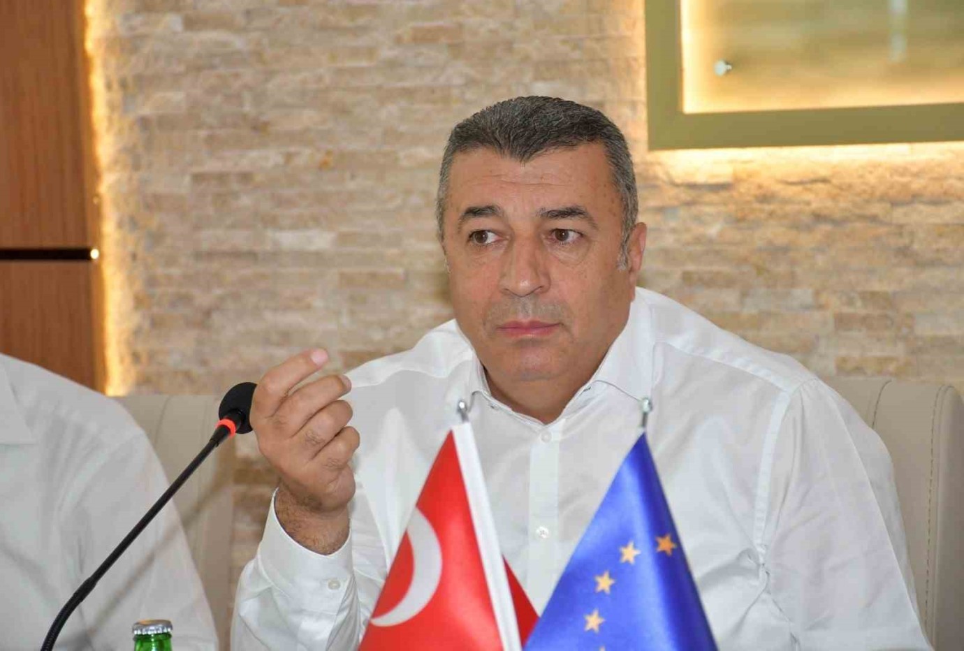 Türkiye ve AB'nin Ortak Finansmanıyla Kuru Kayısı Lisanslı Deposu ve Borsası Projesi Hazırlanıyor