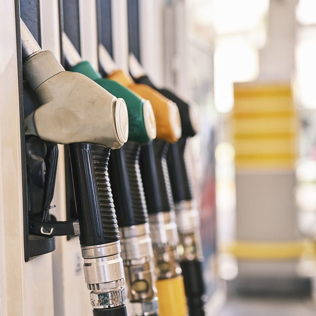 Benzine Yapılan Zammın Ardından Şimdi de İndirim Geldi