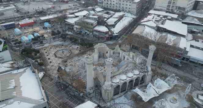 Malatya’da İzzetiye ile Dernek Mahallelerinde Bulunan Camiler İçin Yeni Düzenleme  