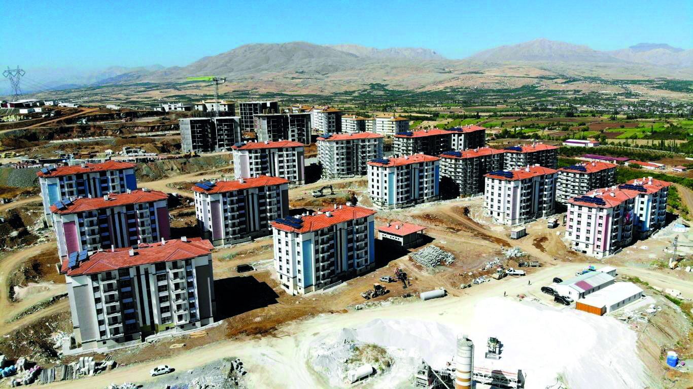 Doğanşehir’de Deprem Konutlarında Yeni Aşamaya Geçildi