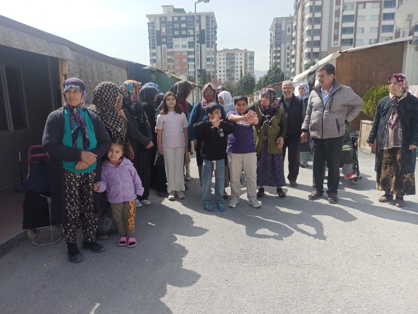 Malatya’da Konteyner Kentte Tahliye Tepkisi