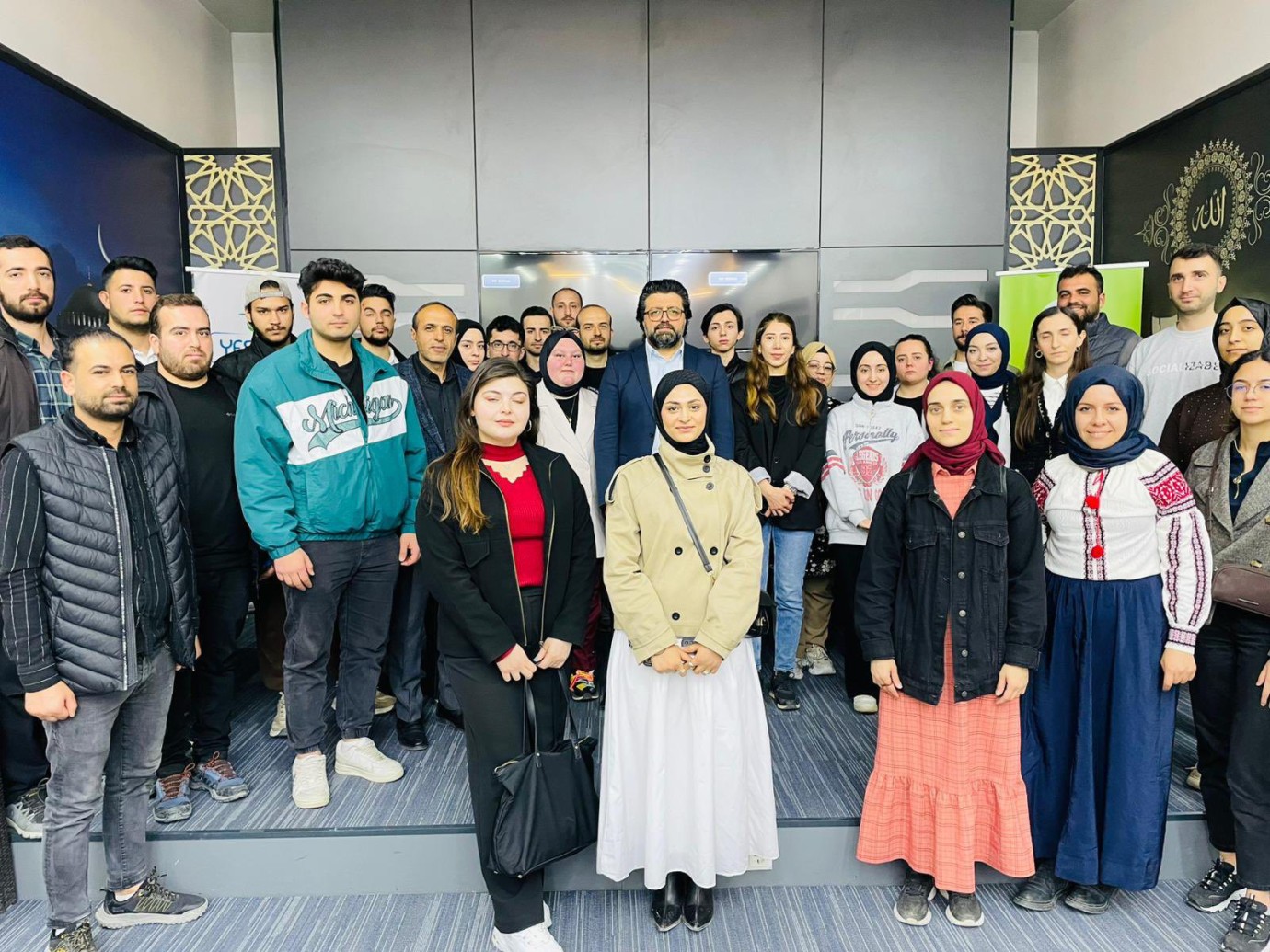 Genç Girişimcilik Akademisi,Gençlere Yeni Ufuklar Kazandırıyor