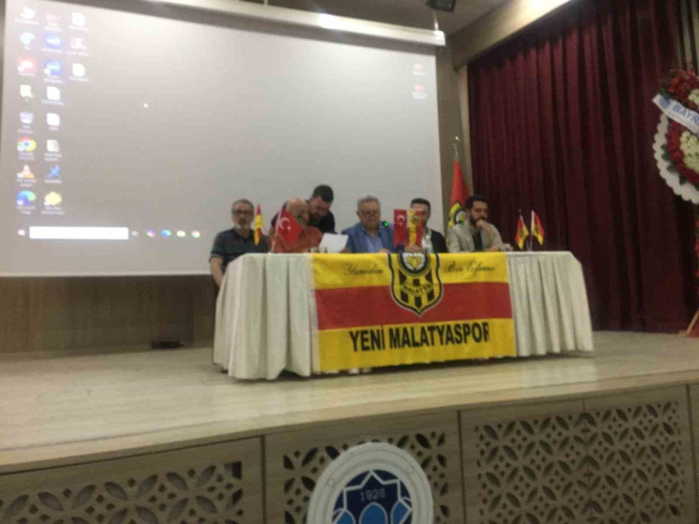 Yeni Malatyaspor,17 Mayıs Tarihinde Seçimli Olağanüstü Kongreye Gidiyor