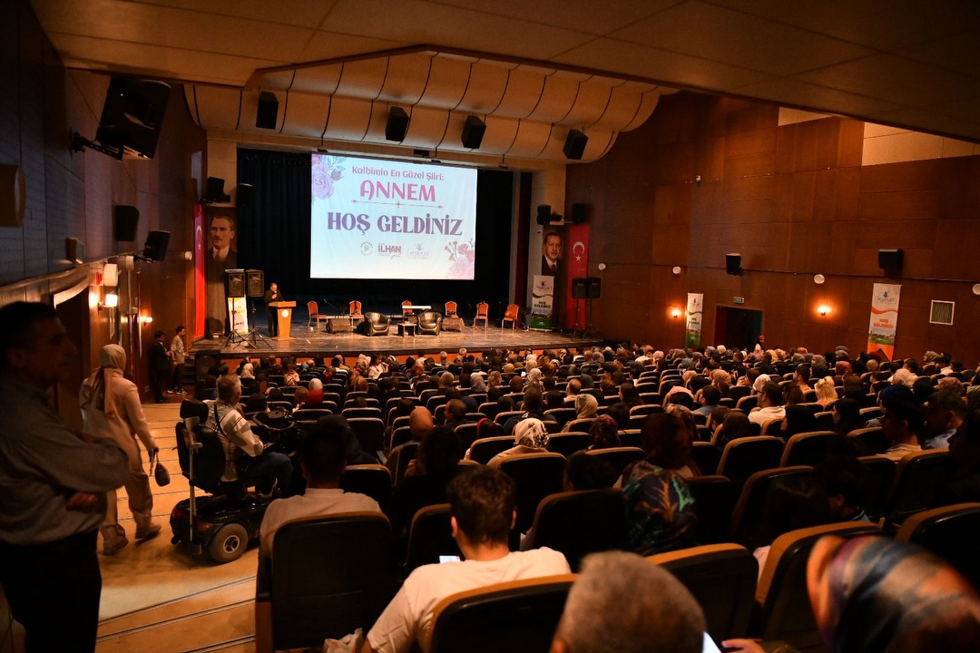Yeşilyurt Belediyesi'nin Düzenlediği Şiir Yarışmasının Kazananları Açıklandı