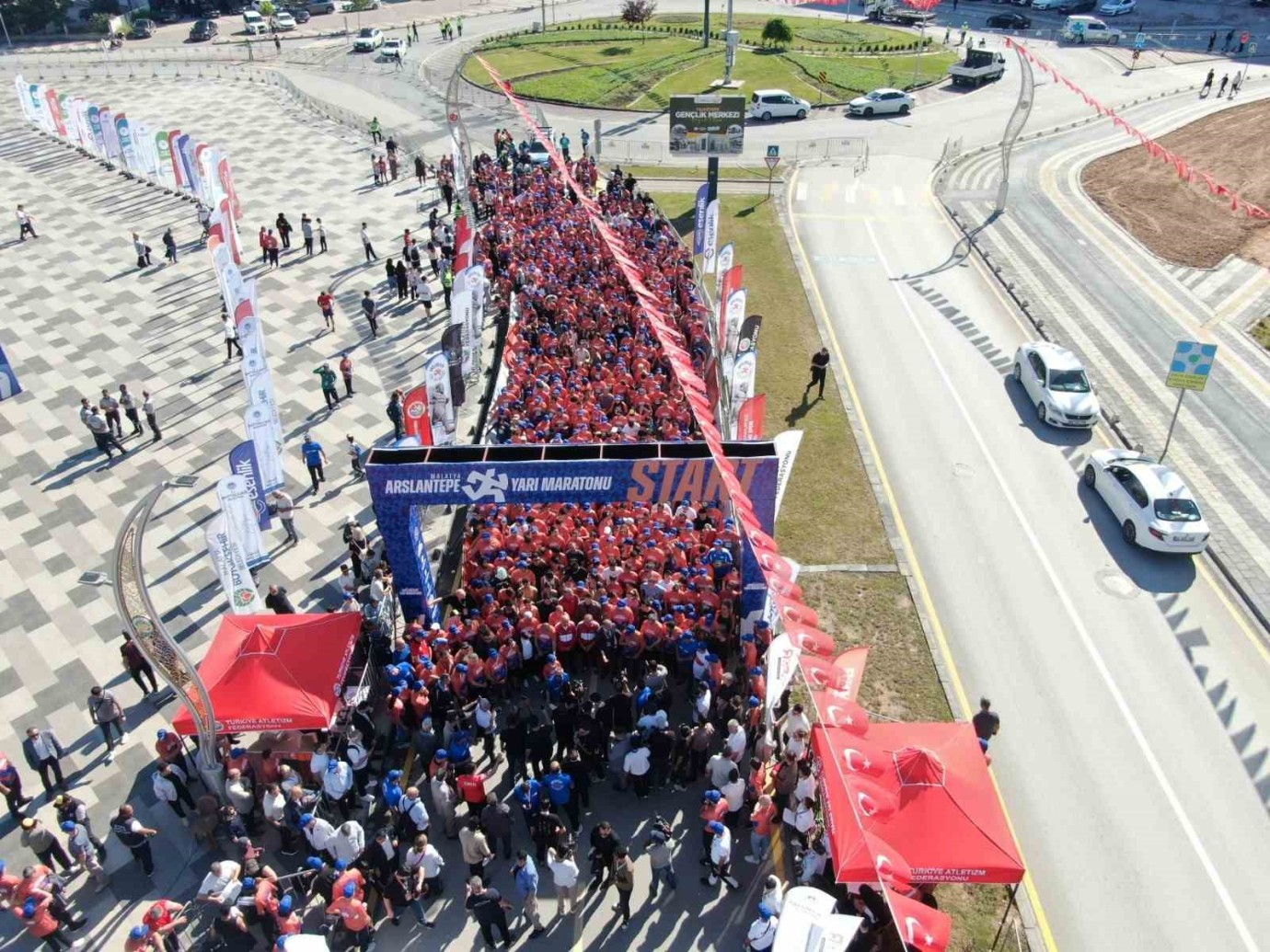 1.Uluslararası Malatya Arslantepe Yarı Maratonu Başarıyla Koşuldu