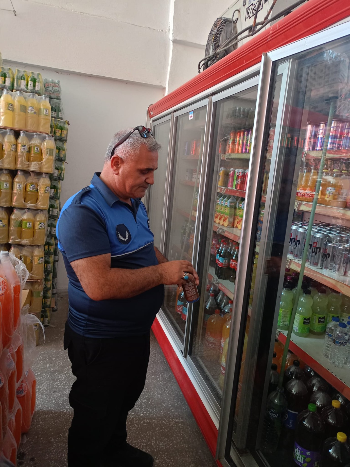 Zabıta Ekipleri Son Kullanma Tarihi Geçen Ürünlere El Koydu