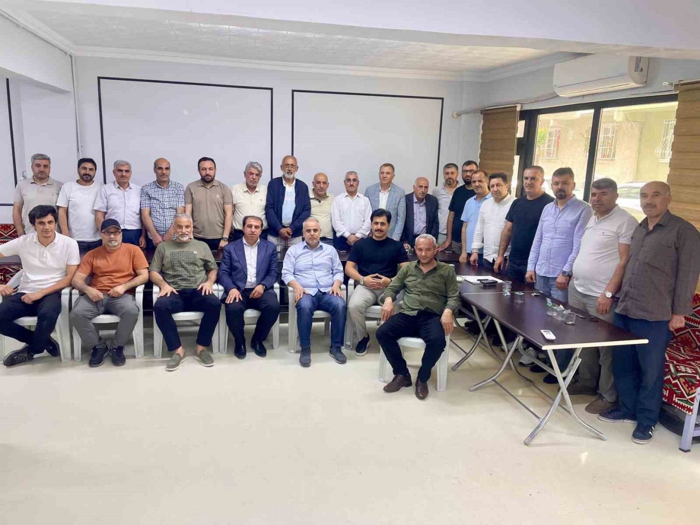 Alikanlılar Derneği’nde Abuzer Altun Tekrar Başkan Seçildi