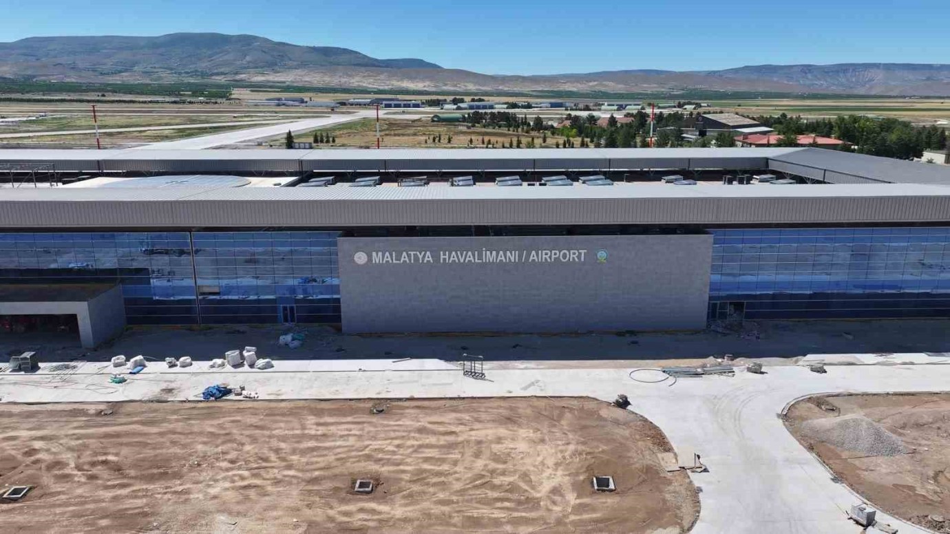 Malatya Havalimanı Terminal Binasında Sona Yaklaşıldı