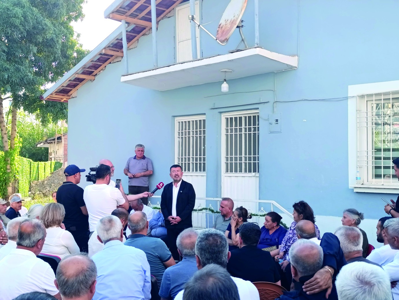 Malatya Eski CHP Yönetimi İrtibat Bürosu Açtı