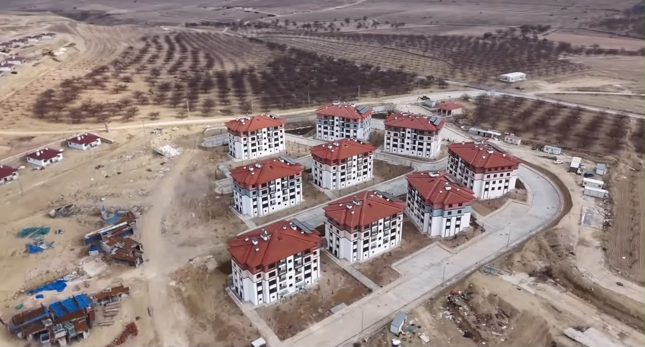 Anahtarlar teslim Edildi...Balaban’da Yuva Sevinci