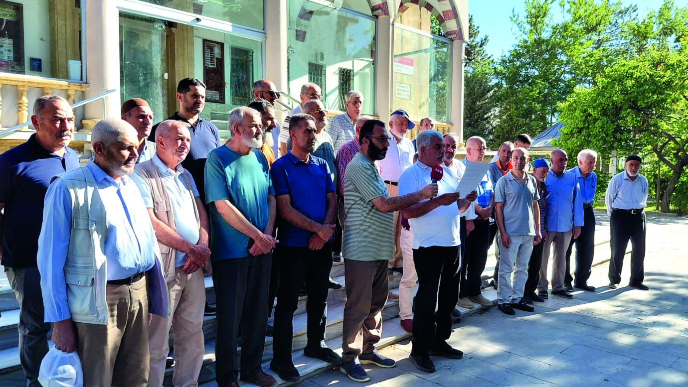 Malatya'da Müezzine Görevi Başında Saldırı