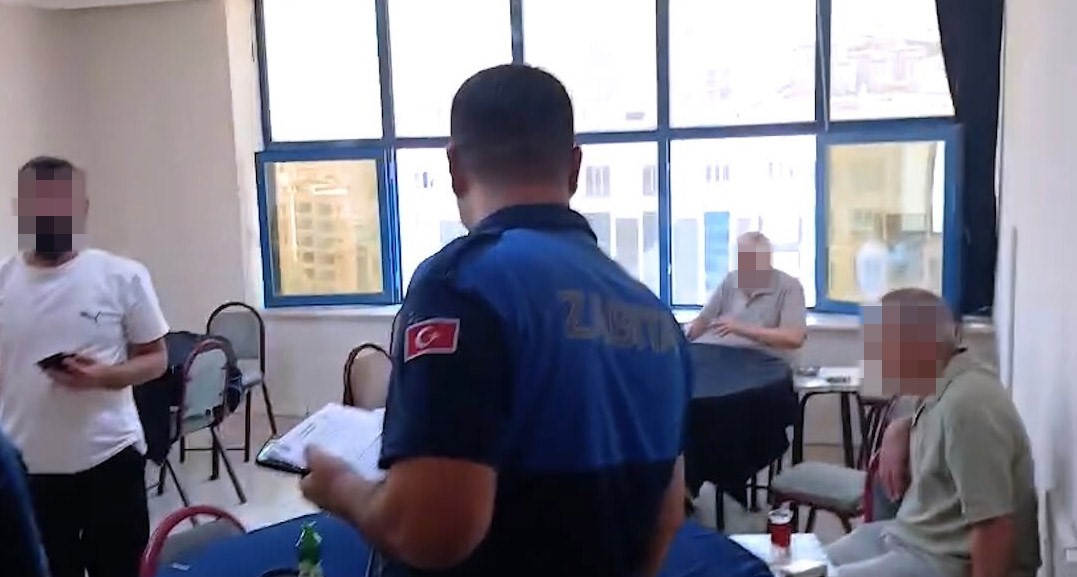 Malatya'da Kumar Oynatılan Ruhsatsız İş Yeri Mühürlendi