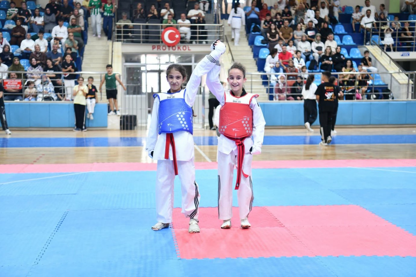 Malaty'da Düzenlenen Tekvando Minikler Şampiyonası Sona Erdi