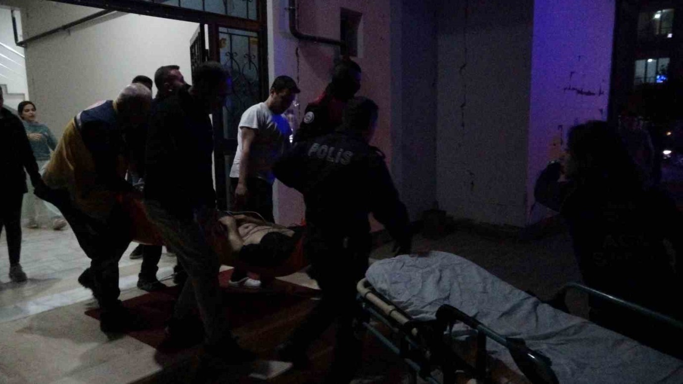 Kadın Cinayeti Zanlısı Yoğun Bakımda Hayatını Kaybetti