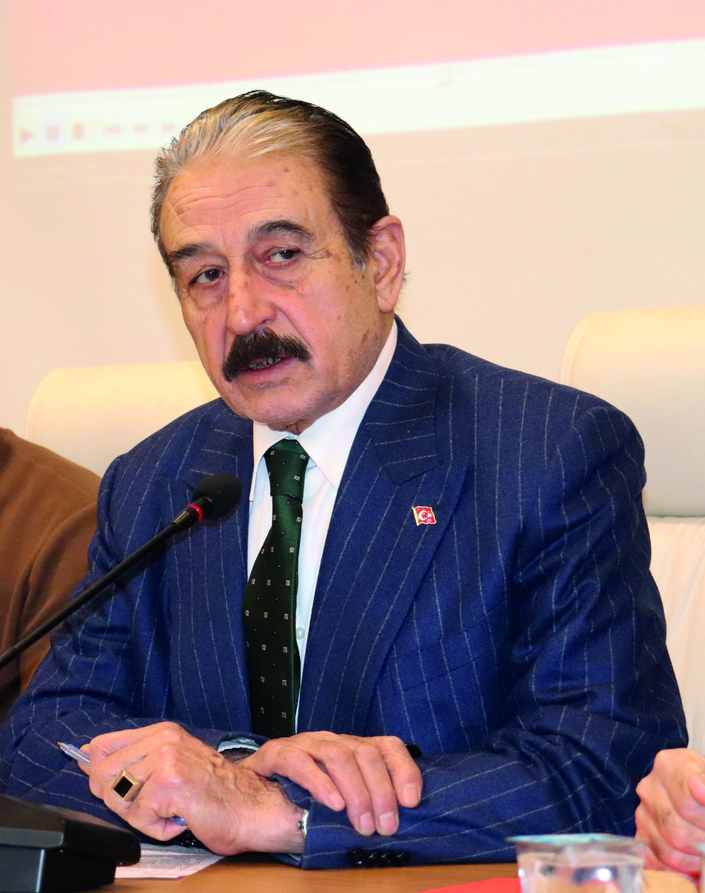Başkan Keskin,''Esnafların Sorunu Çözülmeden Kutlama Yapılamaz''