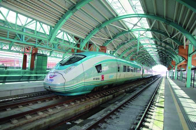 Hızlı Tren Gelmedi Ama Hatlar Korundu